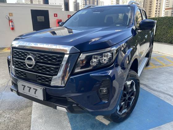 NISSAN FRONTIER 2.3 16V TURBO DIESEL PLATINUM CD 4X4 AUTOMÁTICO NISSAN FRONTIER 2.3 16V TURBO DIESEL PLATINUM CD 4X4 AUTOMÁTICO